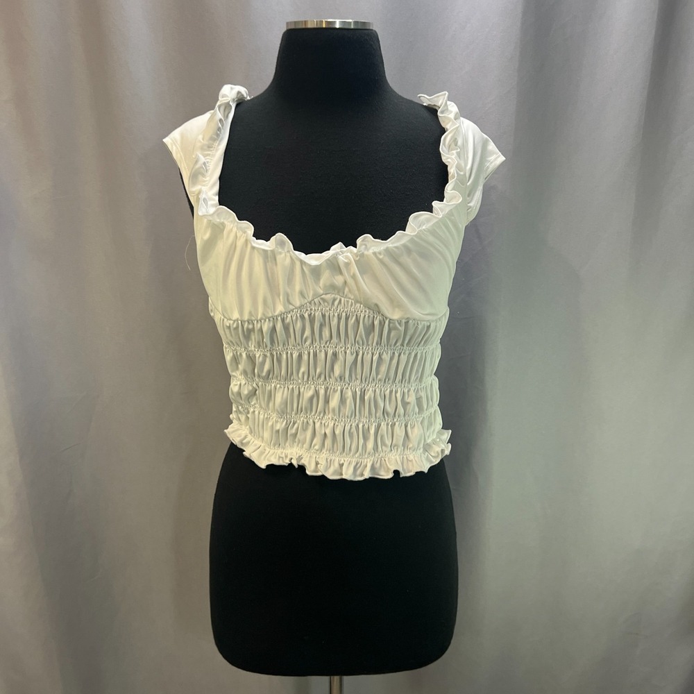 Missguided Shirred Cropped Top Womens Small White Stretch Regular Fit Cap Sleeve